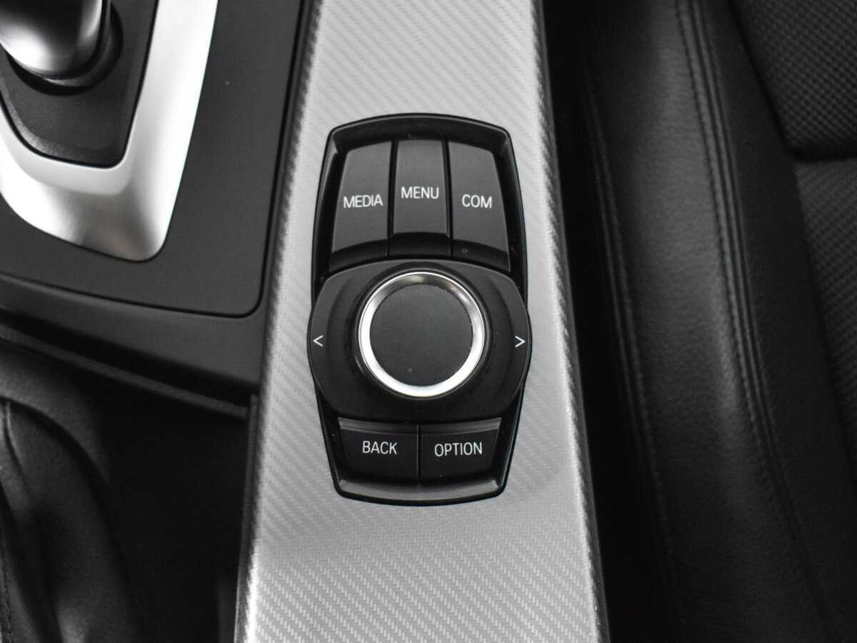 BMW 3 серии б/у, 2017, Автоматическая. Фото: #11