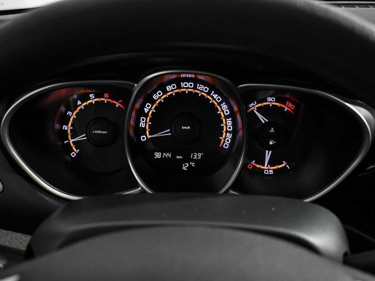 Лада (ВАЗ) Веста б/у, 2019, Механическая. Фото: #17