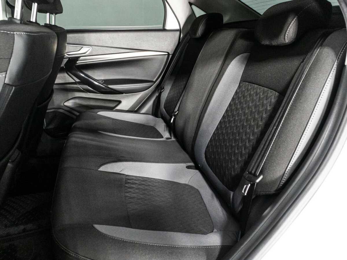 Лада (ВАЗ) Веста б/у, 2024, Вариатор. Фото: #9