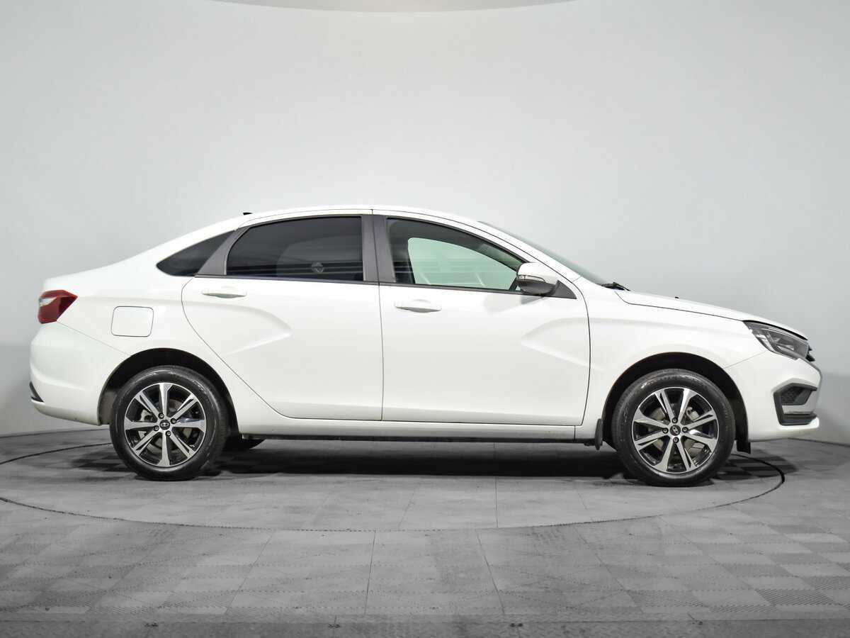 Лада (ВАЗ) Веста б/у, 2023, Механическая. Фото: #3