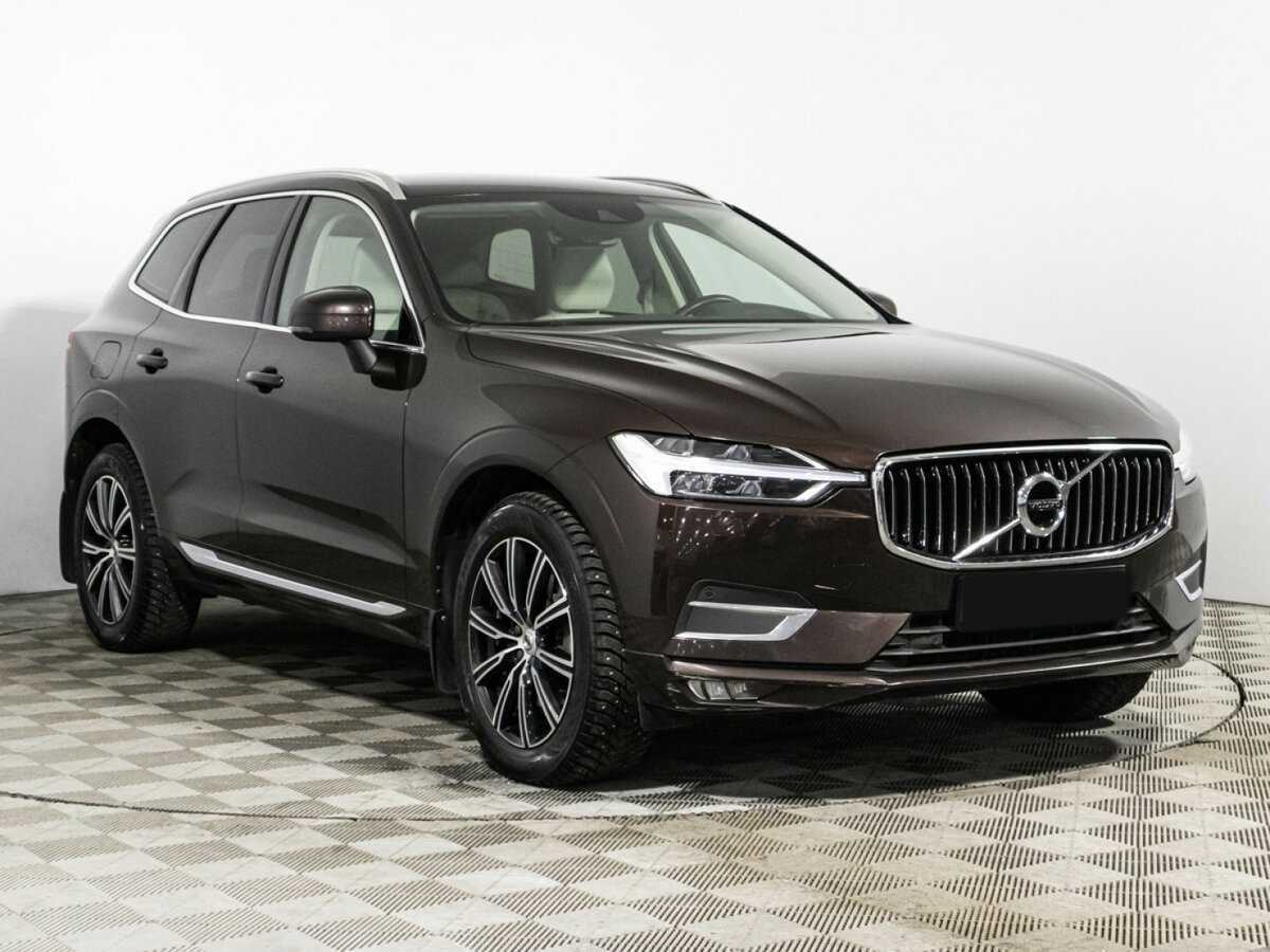 Volvo XC60 б/у, 2018, Автоматическая. Фото: #2