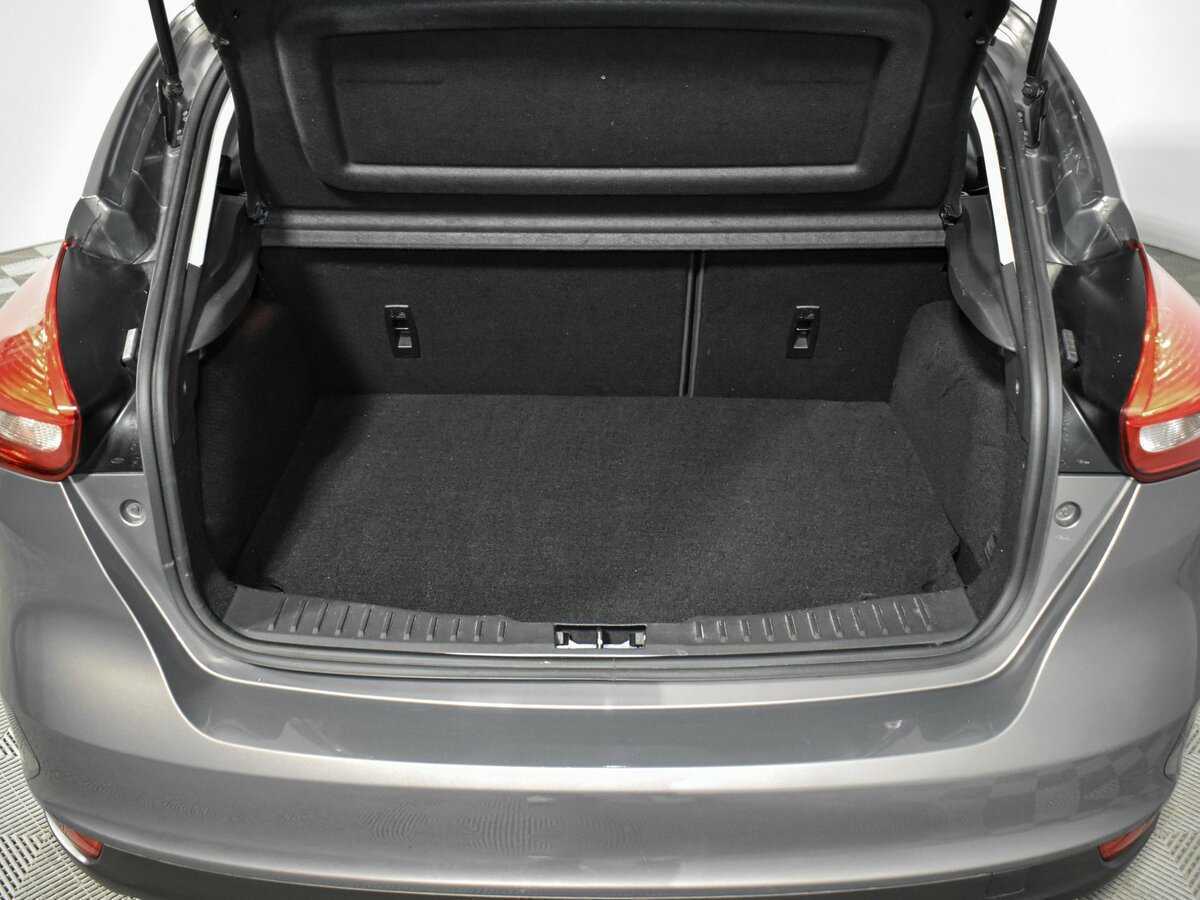 Форд Фокус б/у, 2016, Роботизированная. Фото: #17