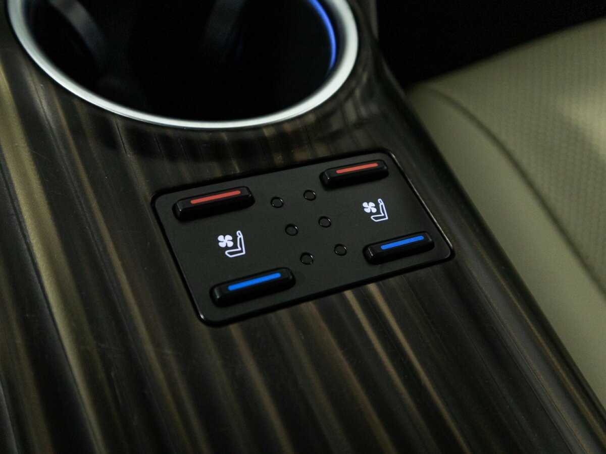 Toyota Camry б/у, 2018, Автоматическая. Фото: #21