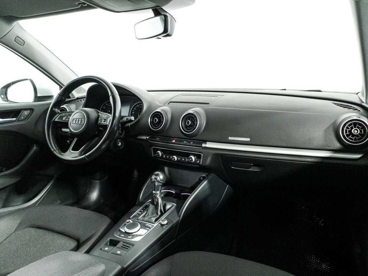 Audi A3 б/у, 2017, Роботизированная. Фото: #8