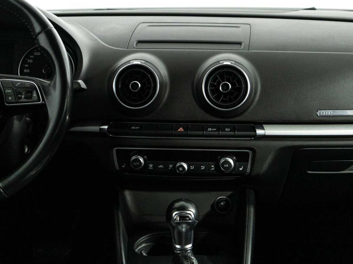 Audi A3 б/у, 2017, Роботизированная. Фото: #13