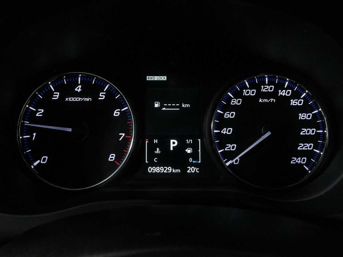 Mitsubishi Outlander б/у, 2015, Вариатор. Фото: #11