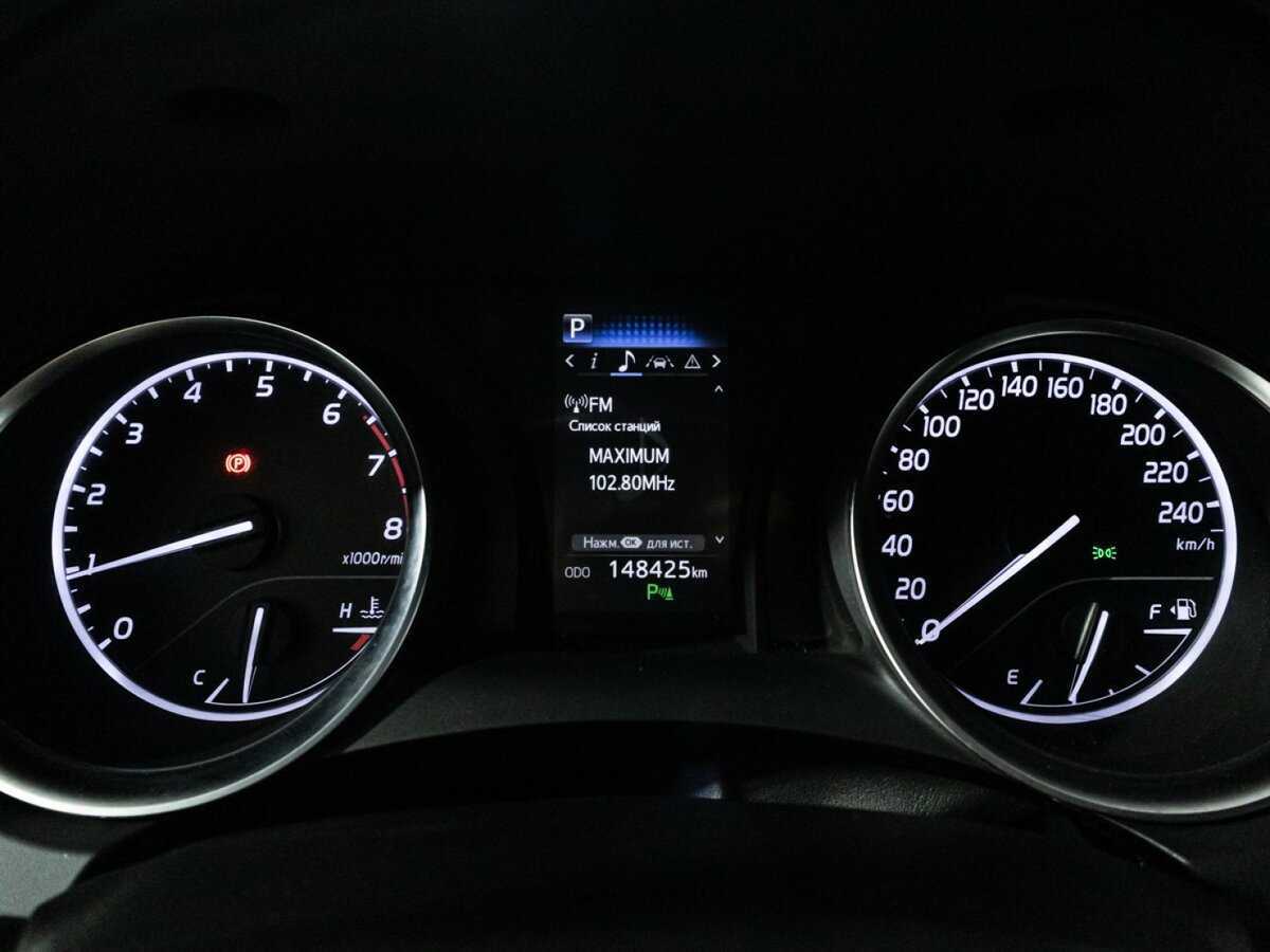 Toyota Camry б/у, 2020, Автоматическая. Фото: #11