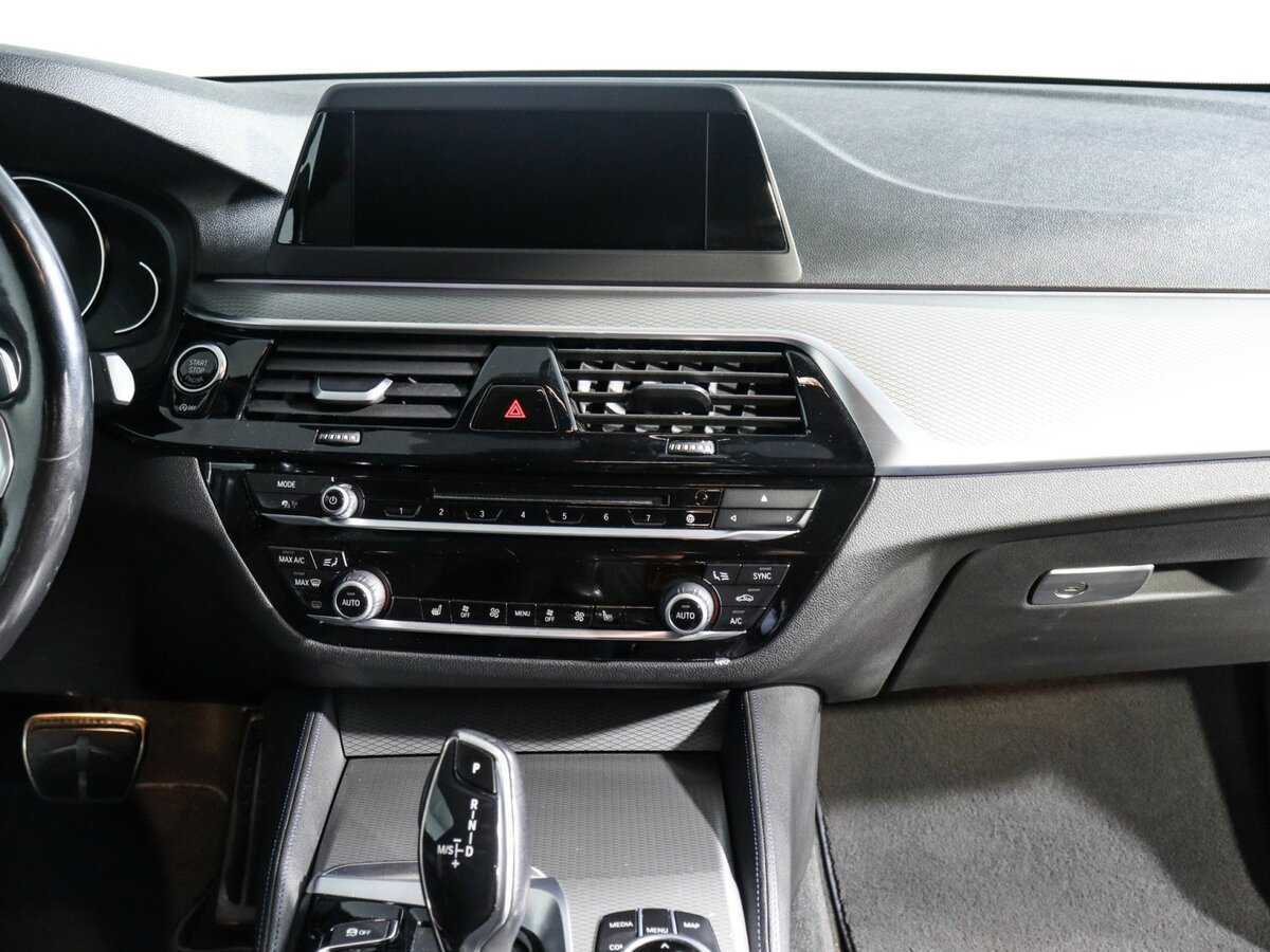 BMW 5 серии б/у, 2018, Автоматическая. Фото: #8