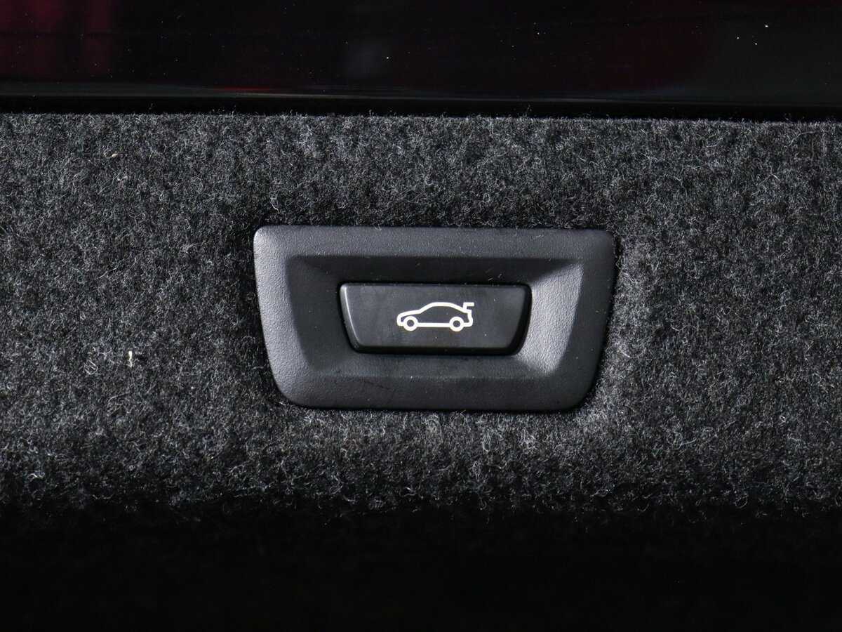 BMW 5 серии б/у, 2018, Автоматическая. Фото: #12