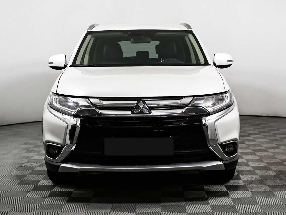 Mitsubishi Outlander б/у, 2017, Вариатор. Фото: #1
