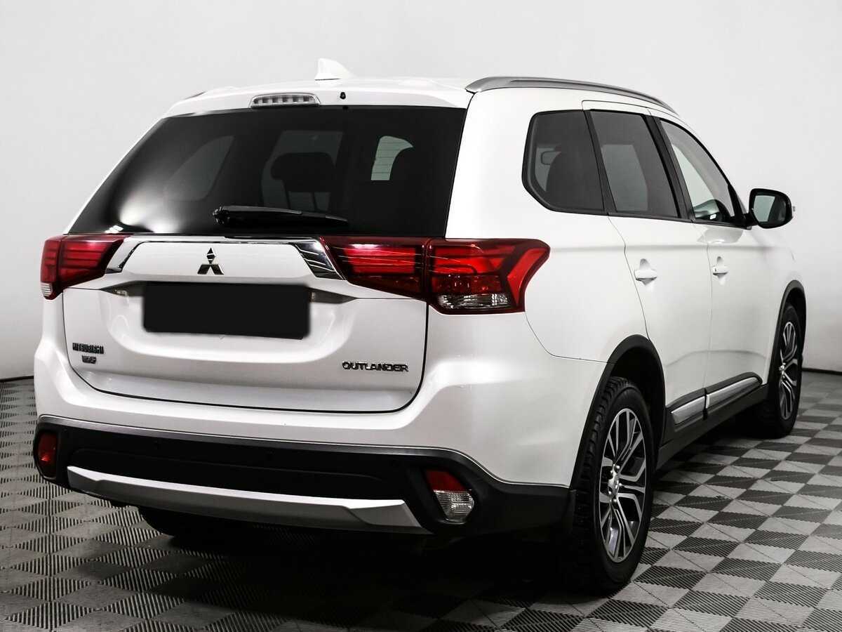 Mitsubishi Outlander б/у, 2017, Вариатор. Фото: #4