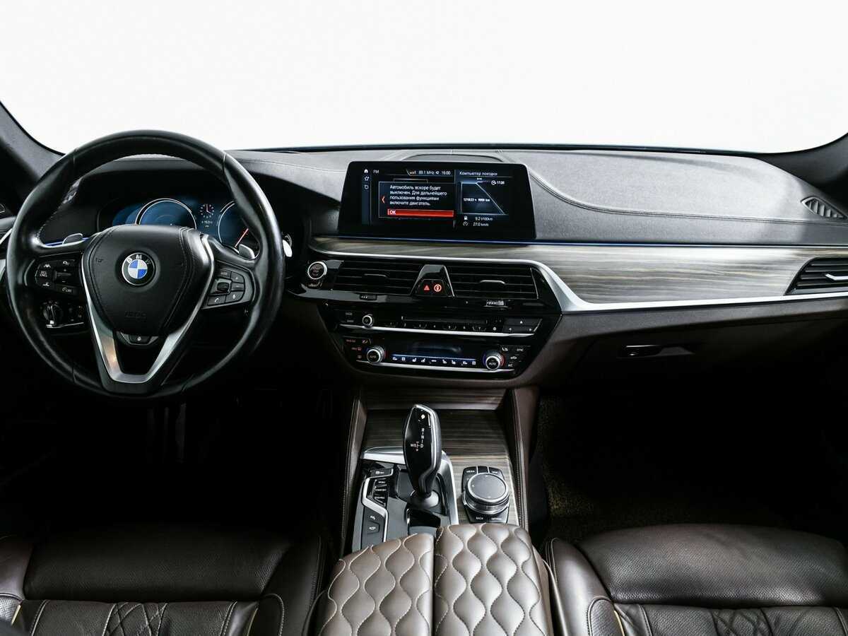 BMW 5 серии б/у, 2017, Автоматическая. Фото: #10