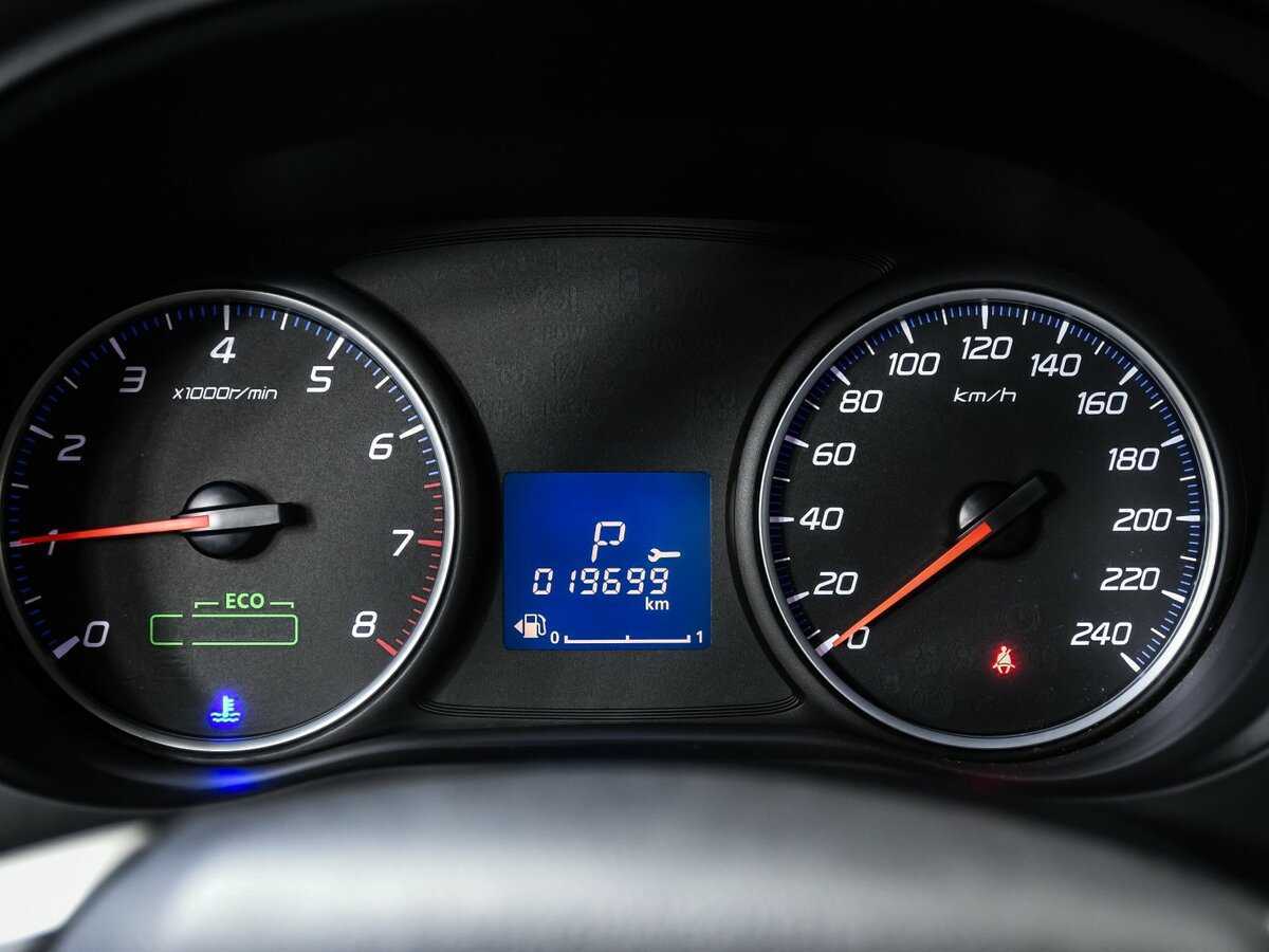 Mitsubishi Outlander б/у, 2022, Вариатор. Фото: #9