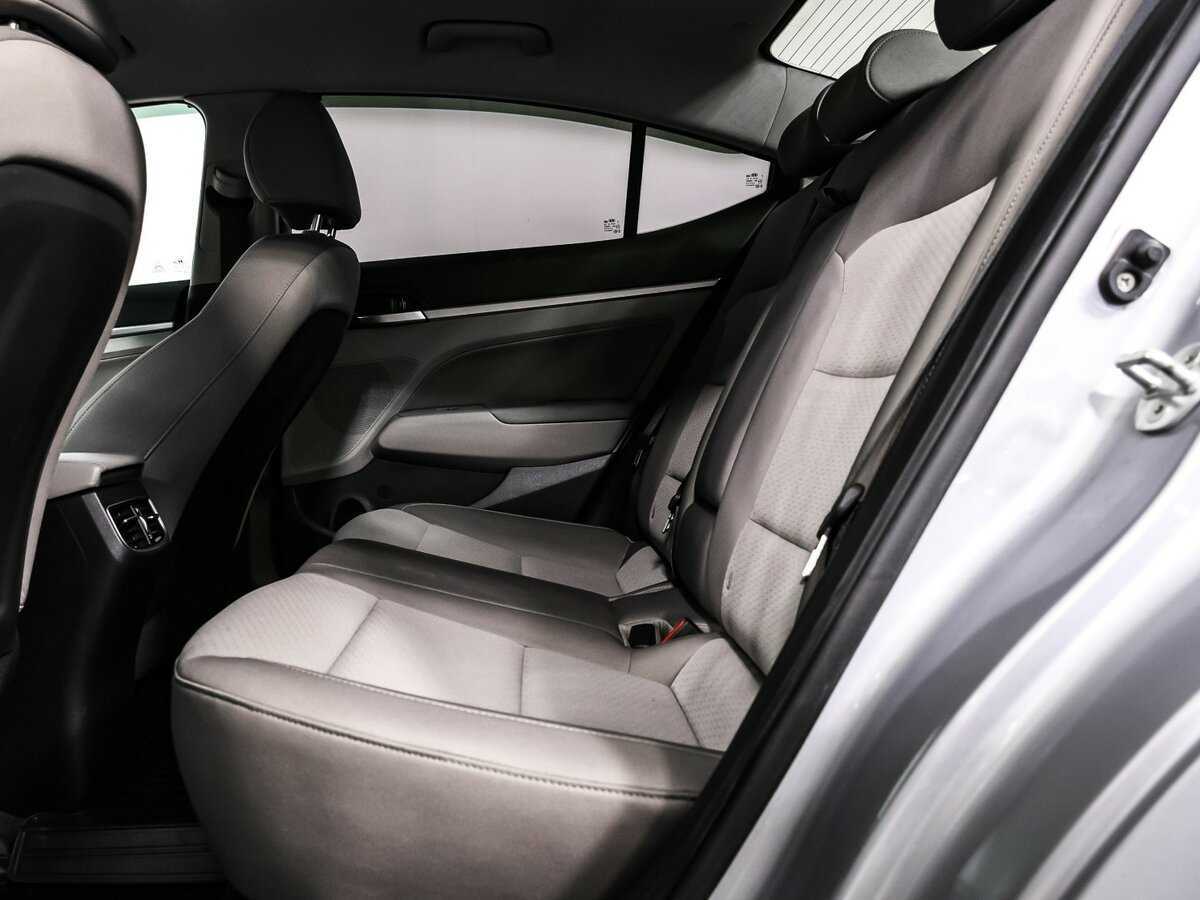 Хендай Елантра б/у, 2020, Автоматическая. Фото: #12