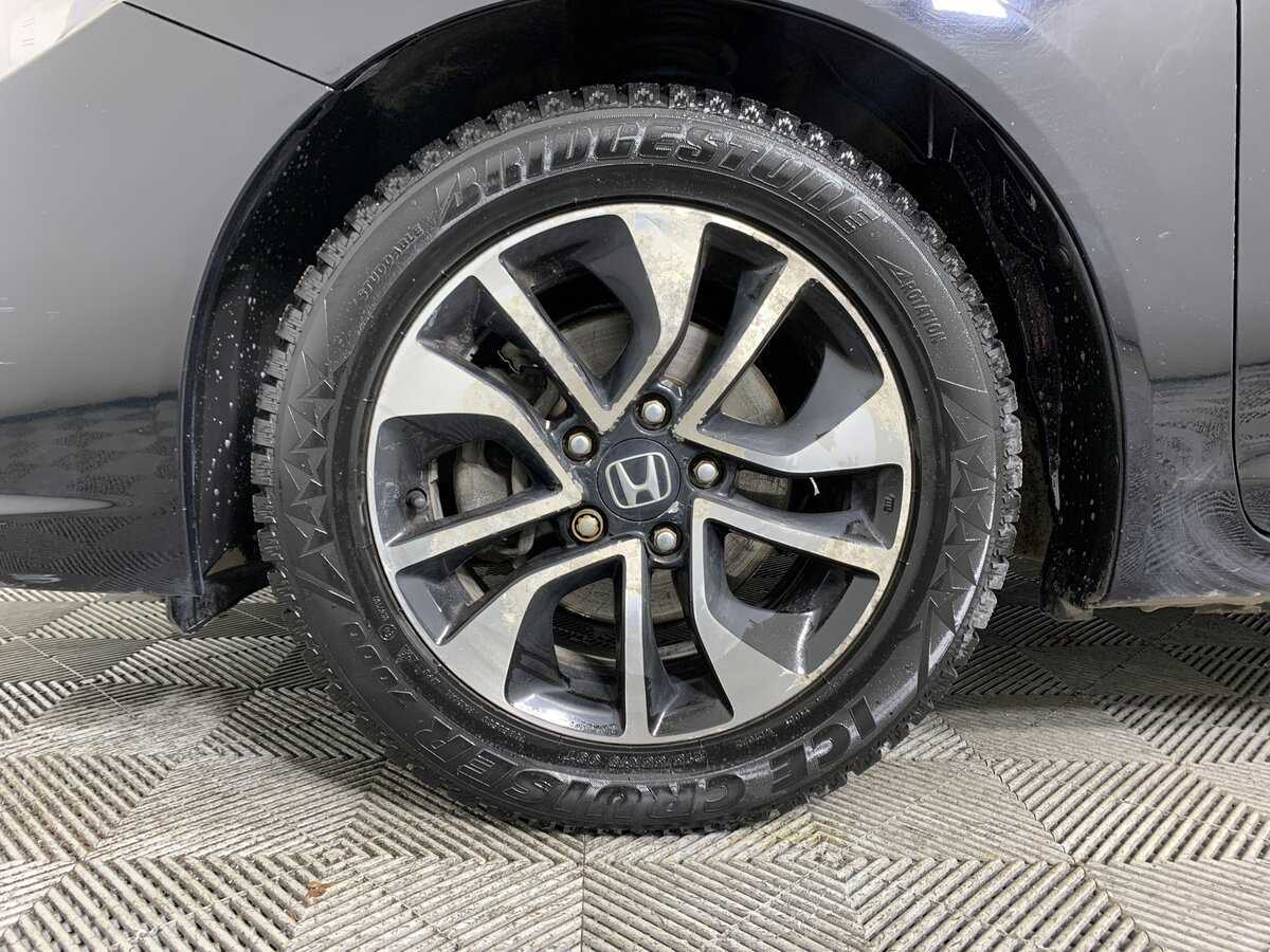 Honda Civic б/у, 2013, Автоматическая. Фото: #8