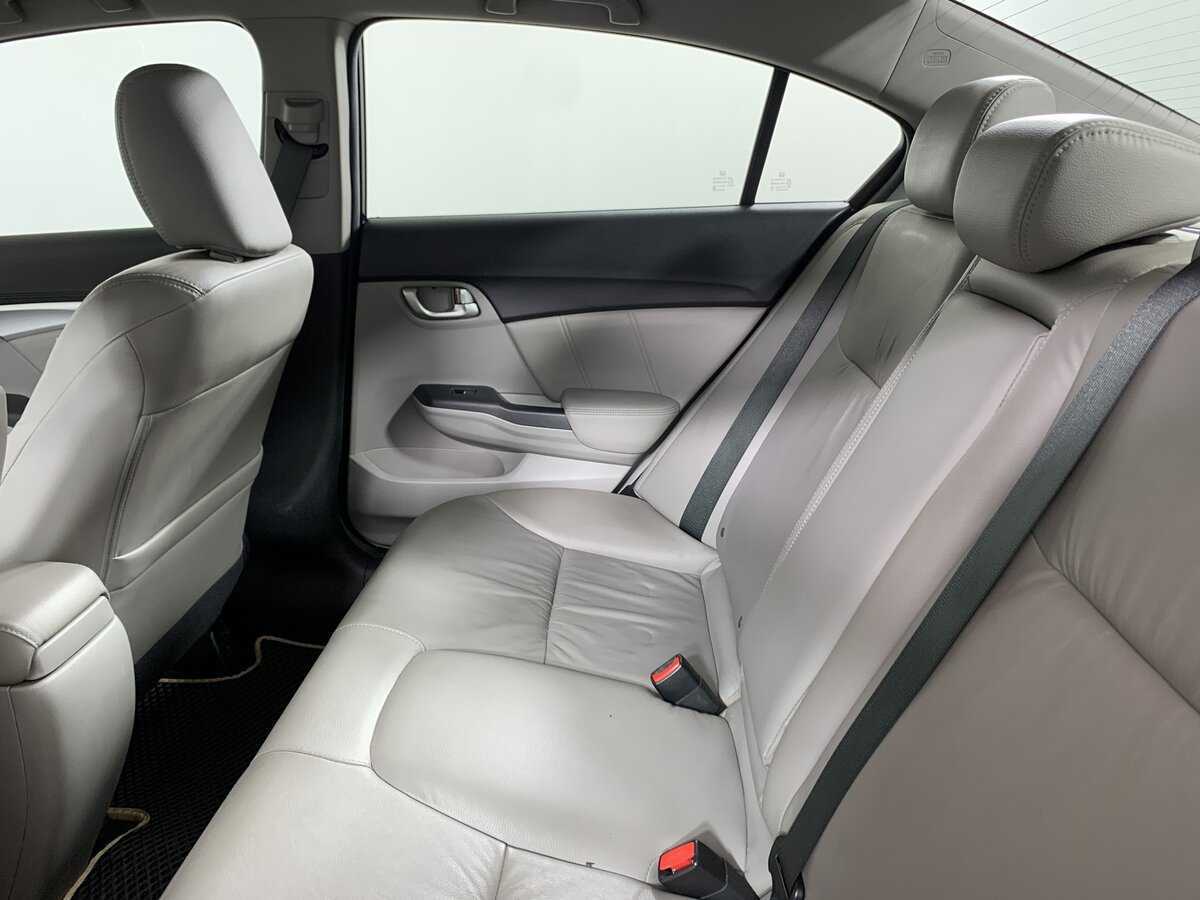 Honda Civic б/у, 2013, Автоматическая. Фото: #19