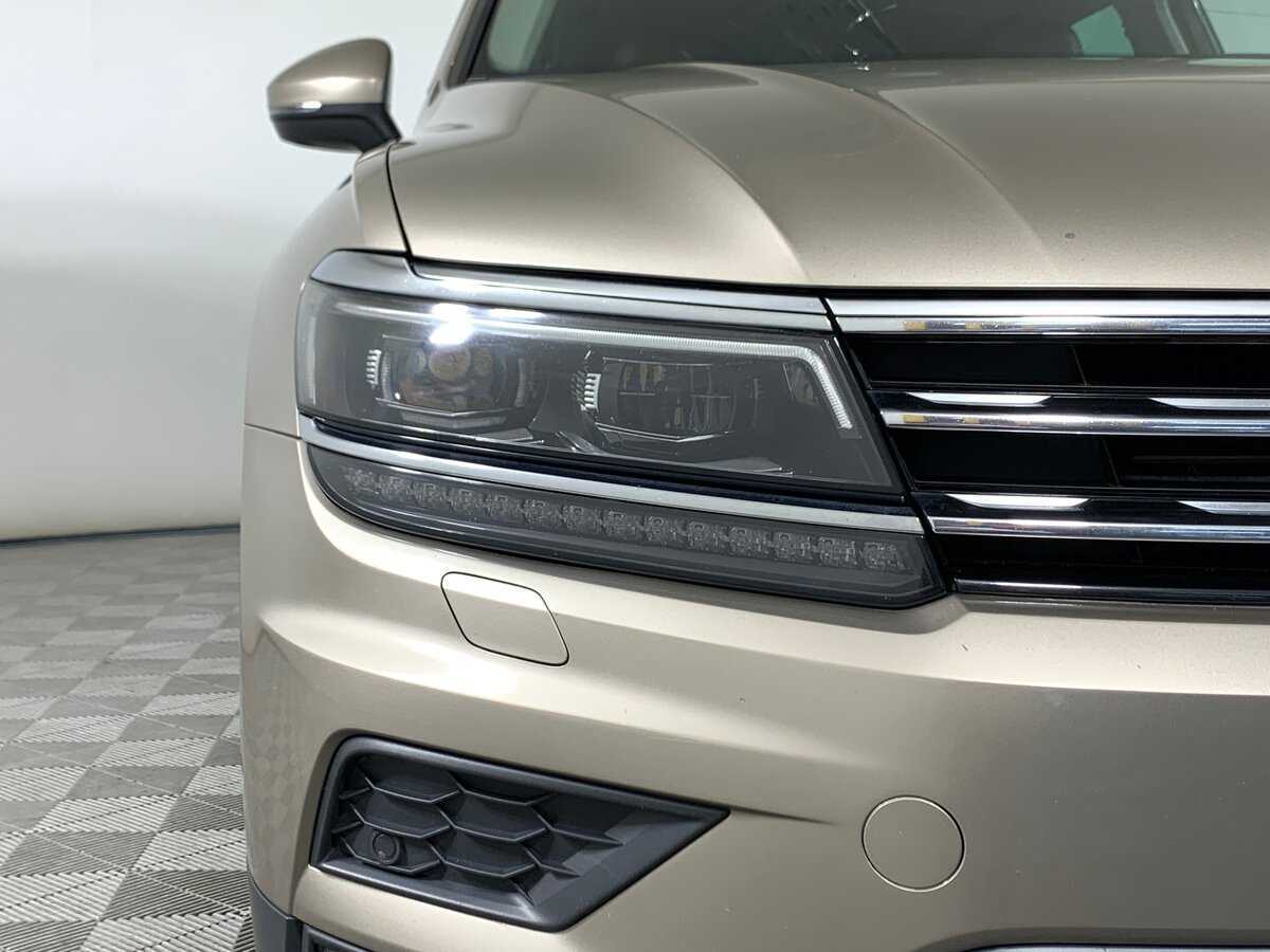 Volkswagen Tiguan б/у, 2017, Роботизированная. Фото: #9