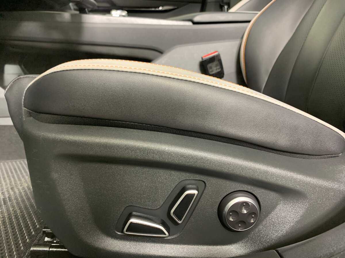 Changan UNI-V б/у, 2024, Роботизированная. Фото: #16