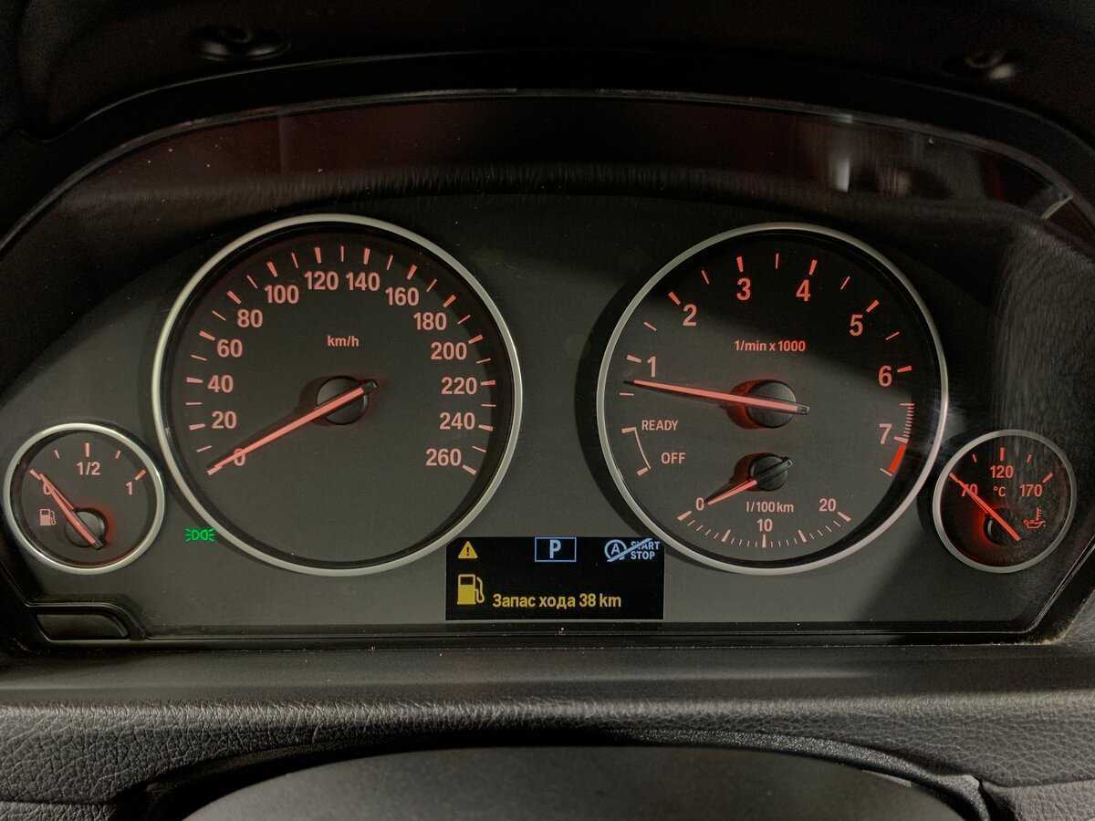 BMW 3 серии б/у, 2017, Автоматическая. Фото: #11