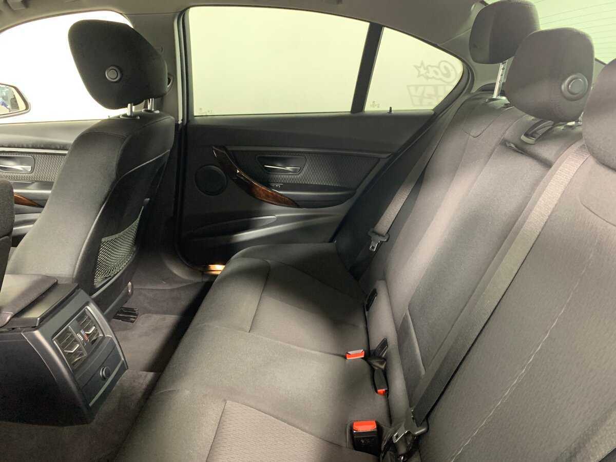 BMW 3 серии б/у, 2017, Автоматическая. Фото: #15