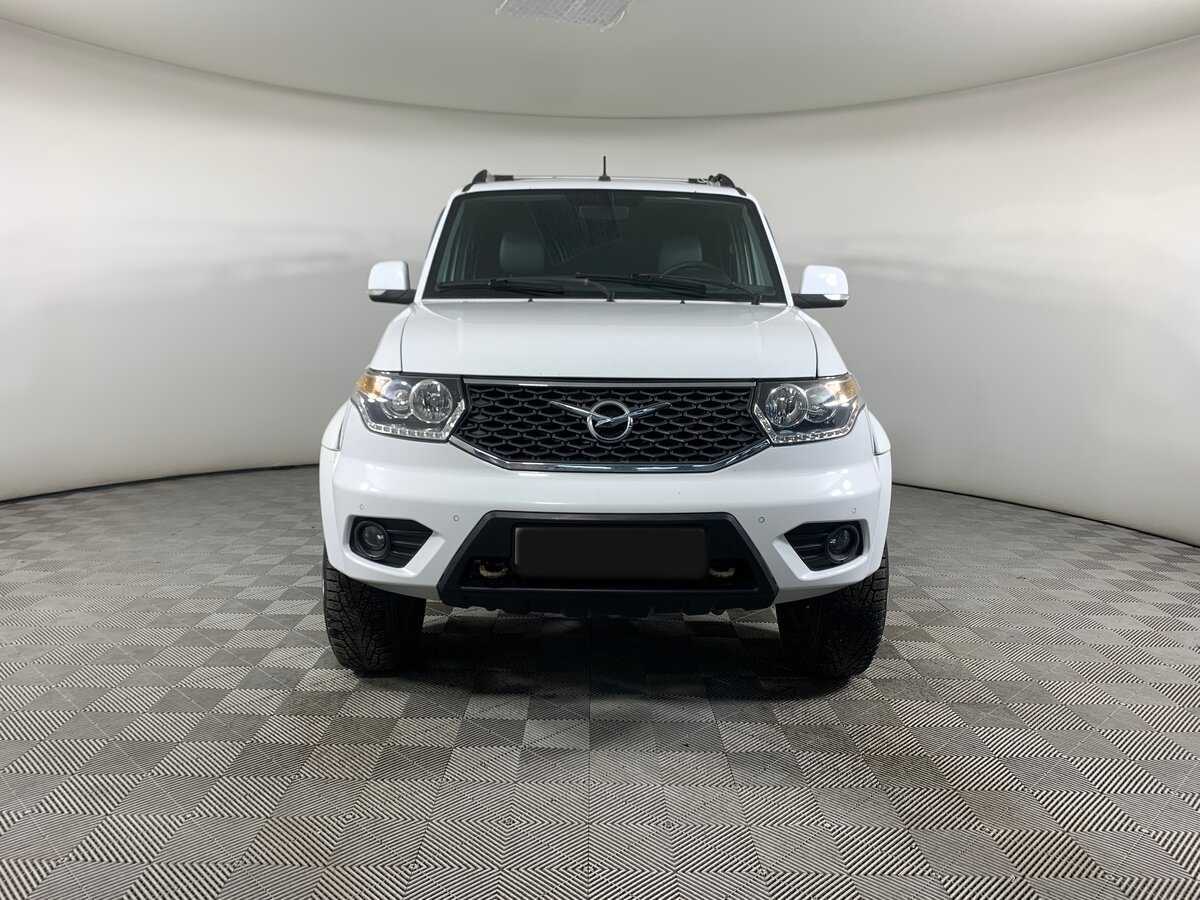 УАЗ Patriot б/у, 2017, Механическая. Фото: #1