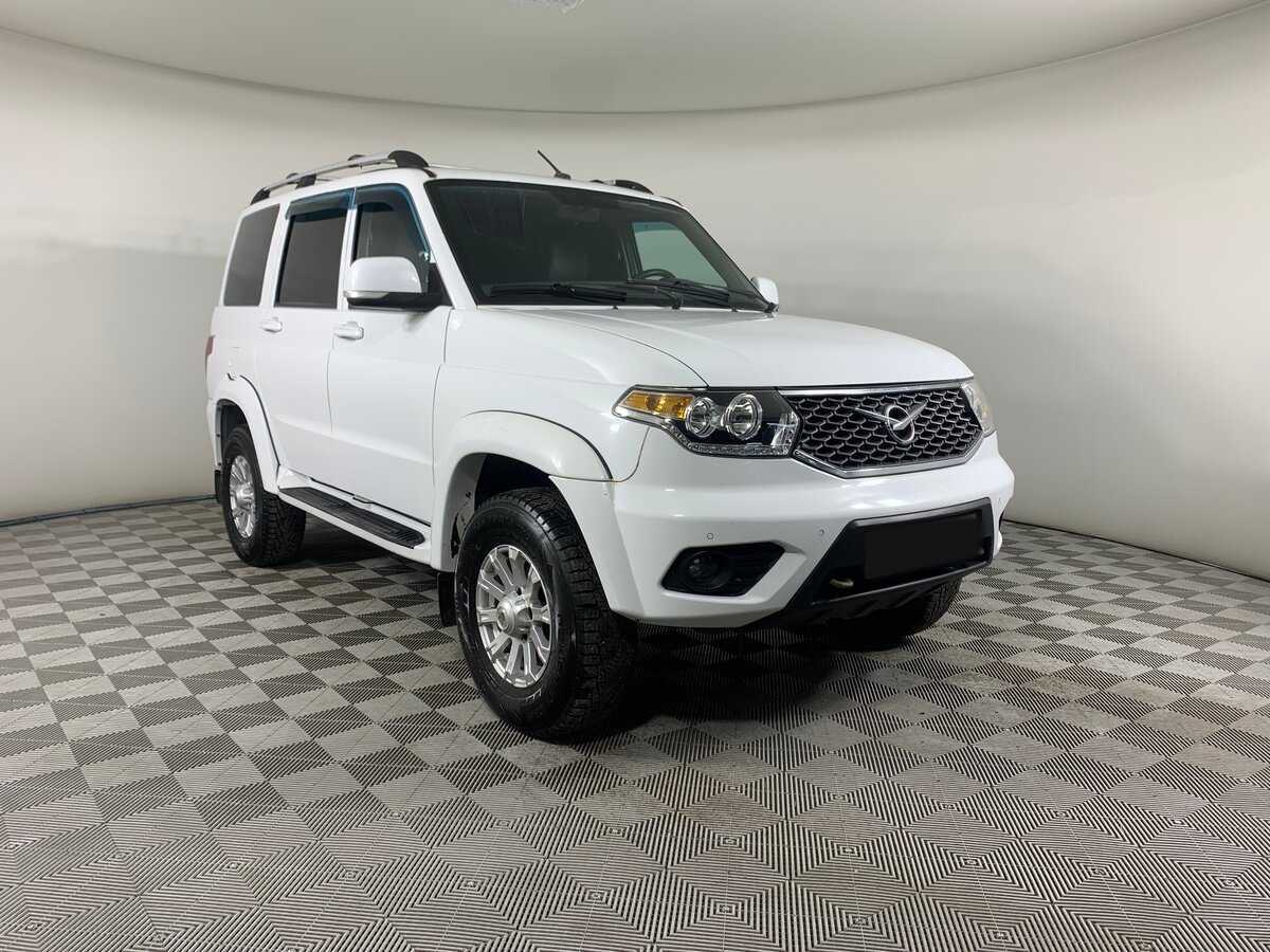 УАЗ Patriot б/у, 2017, Механическая. Фото: #2