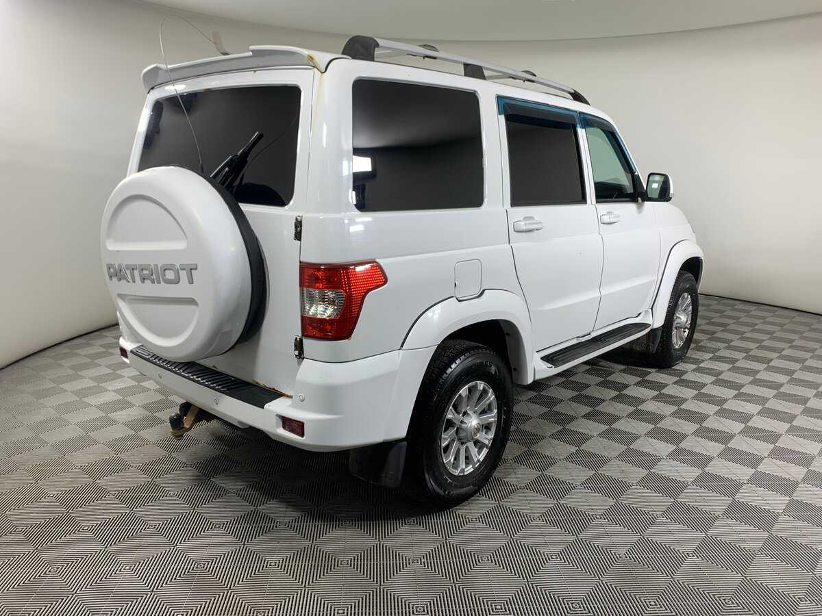 УАЗ Patriot б/у, 2017, Механическая. Фото: #4