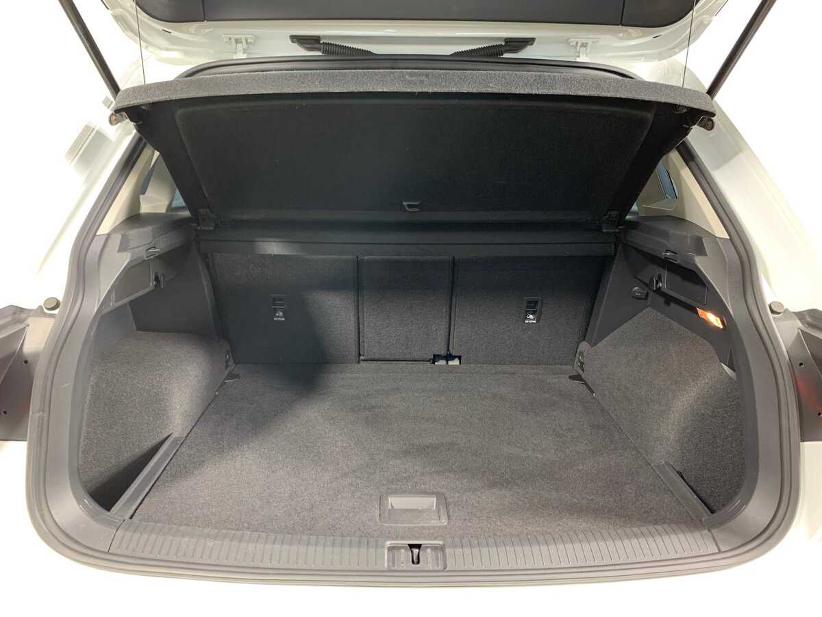 Volkswagen Tiguan б/у, 2018, Роботизированная. Фото: #19