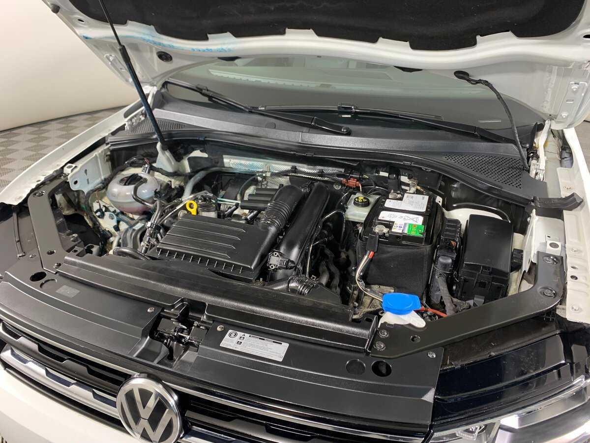 Volkswagen Tiguan б/у, 2017, Роботизированная. Фото: #10