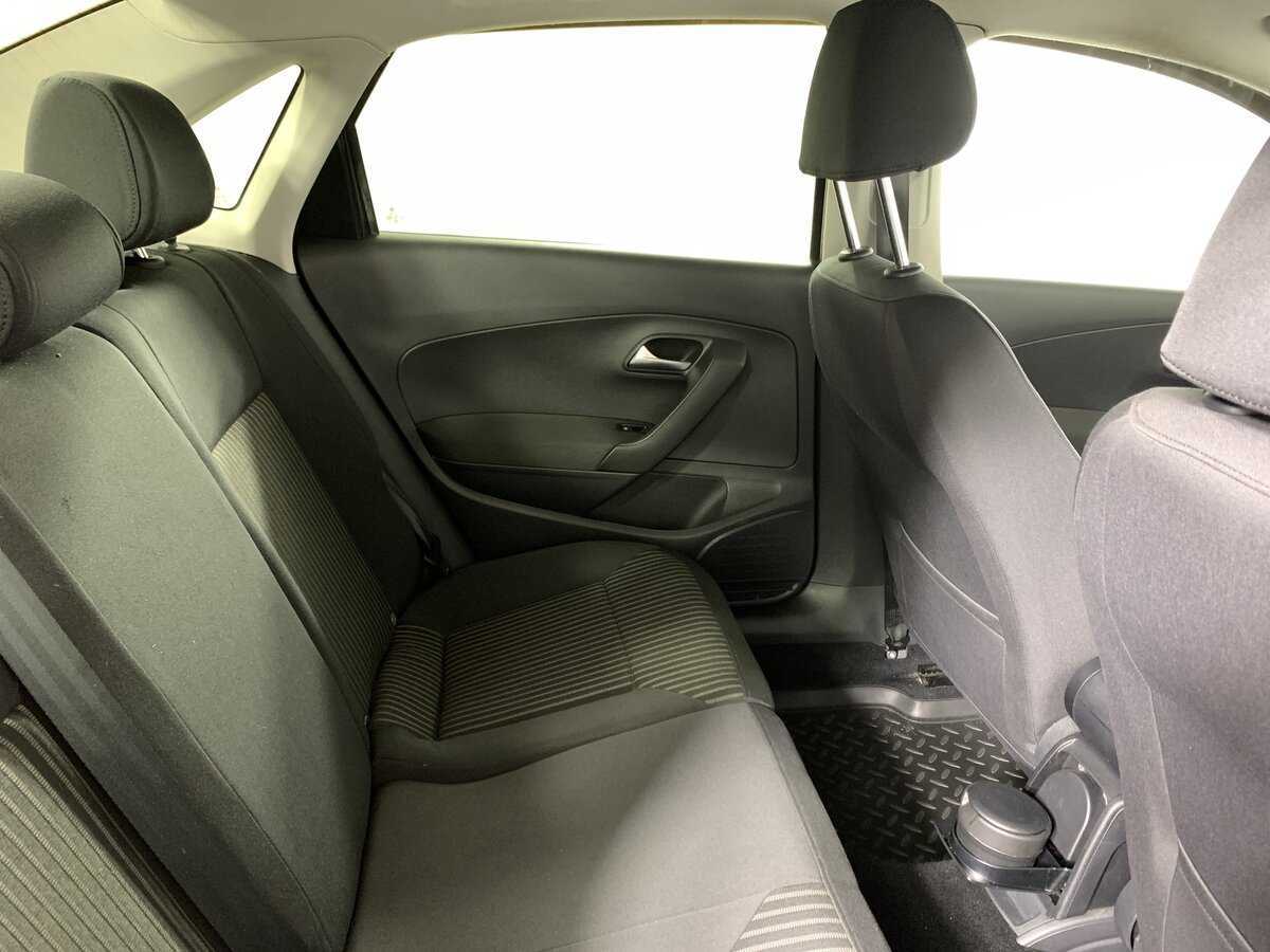 Volkswagen Polo б/у, 2013, Автоматическая. Фото: #16