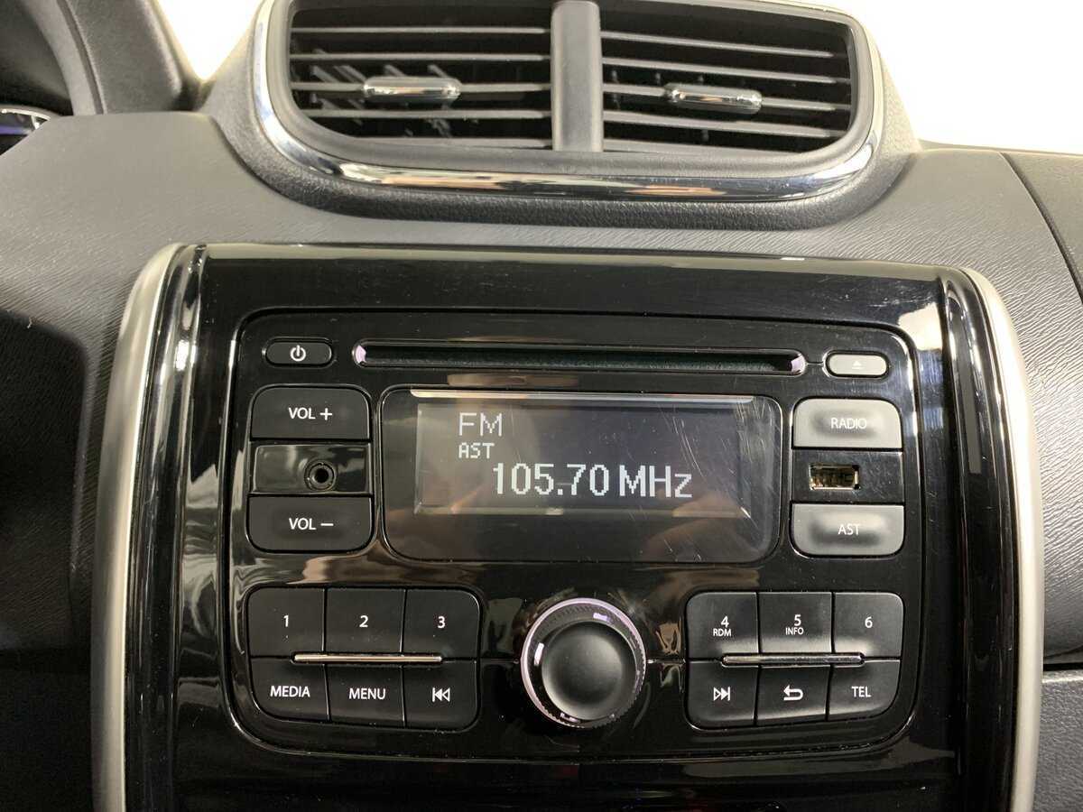 Nissan Terrano б/у, 2017, Автоматическая. Фото: #15