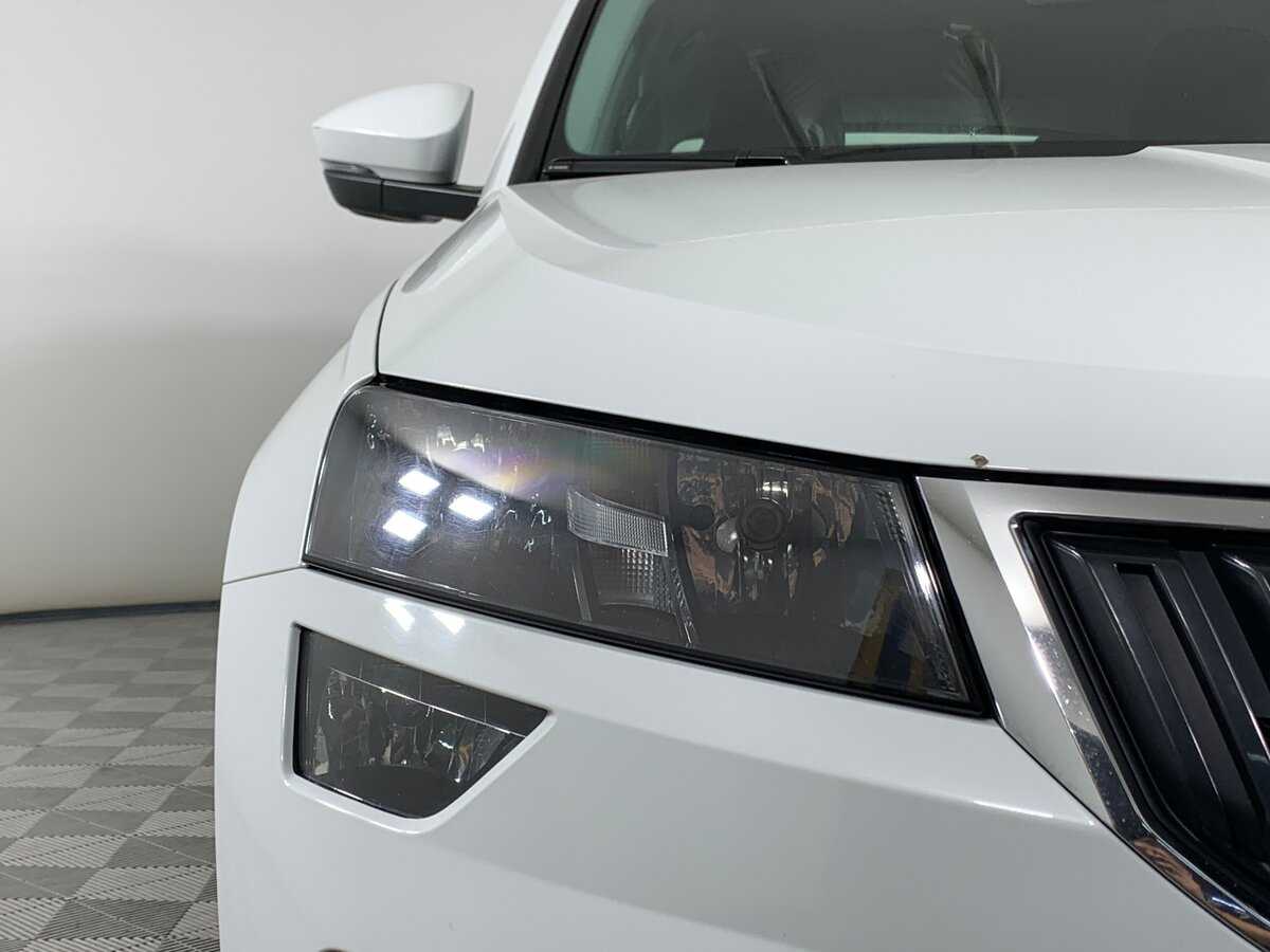 Skoda Karoq б/у, 2020, Автоматическая. Фото: #9