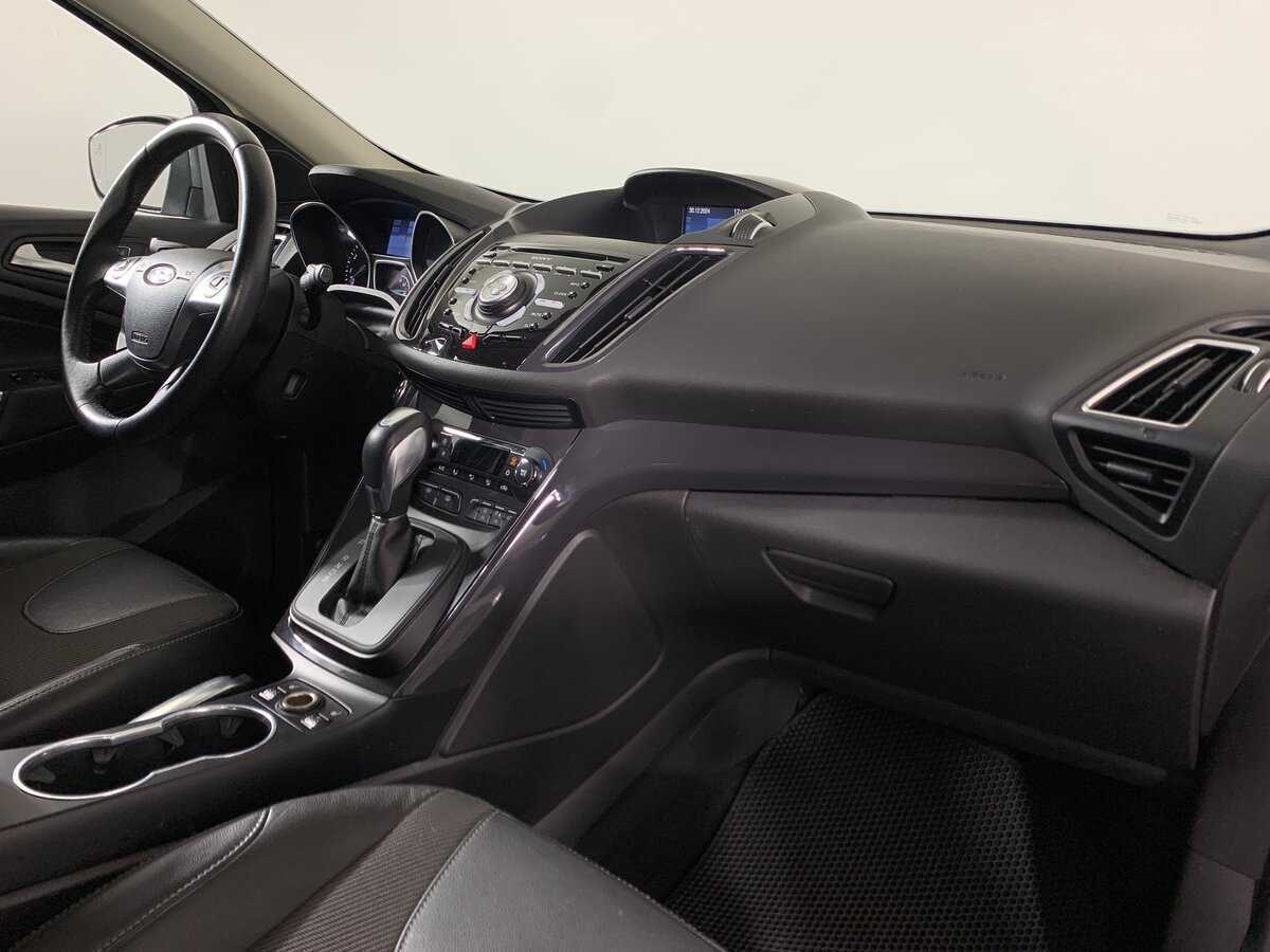 Ford Kuga б/у, 2016, Автоматическая. Фото: #13