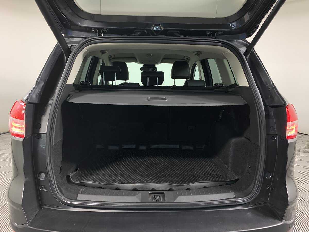 Ford Kuga б/у, 2016, Автоматическая. Фото: #19