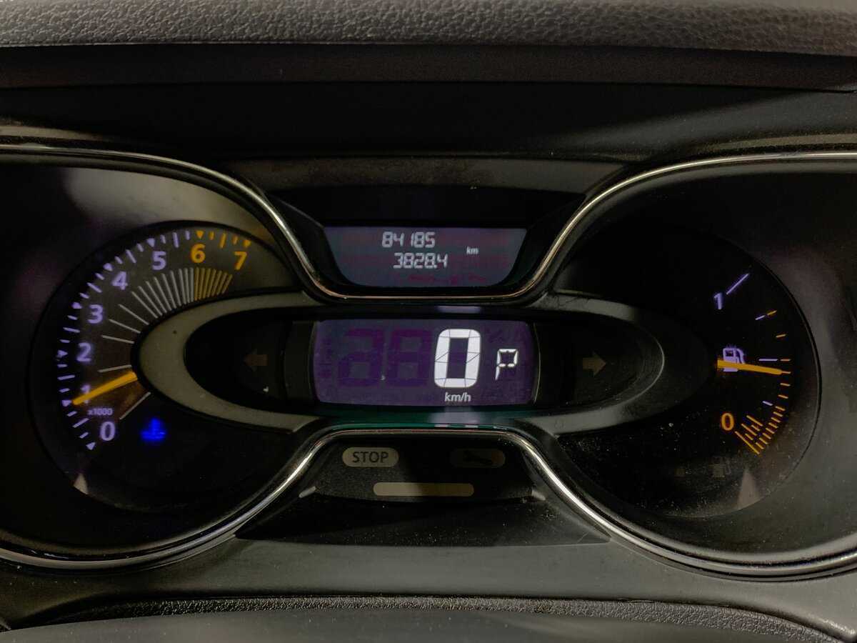 Renault Kaptur б/у, 2016, Автоматическая. Фото: #14