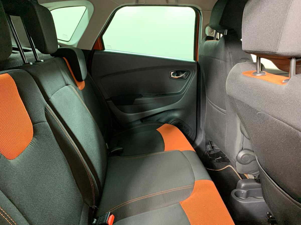 Renault Kaptur б/у, 2016, Автоматическая. Фото: #17