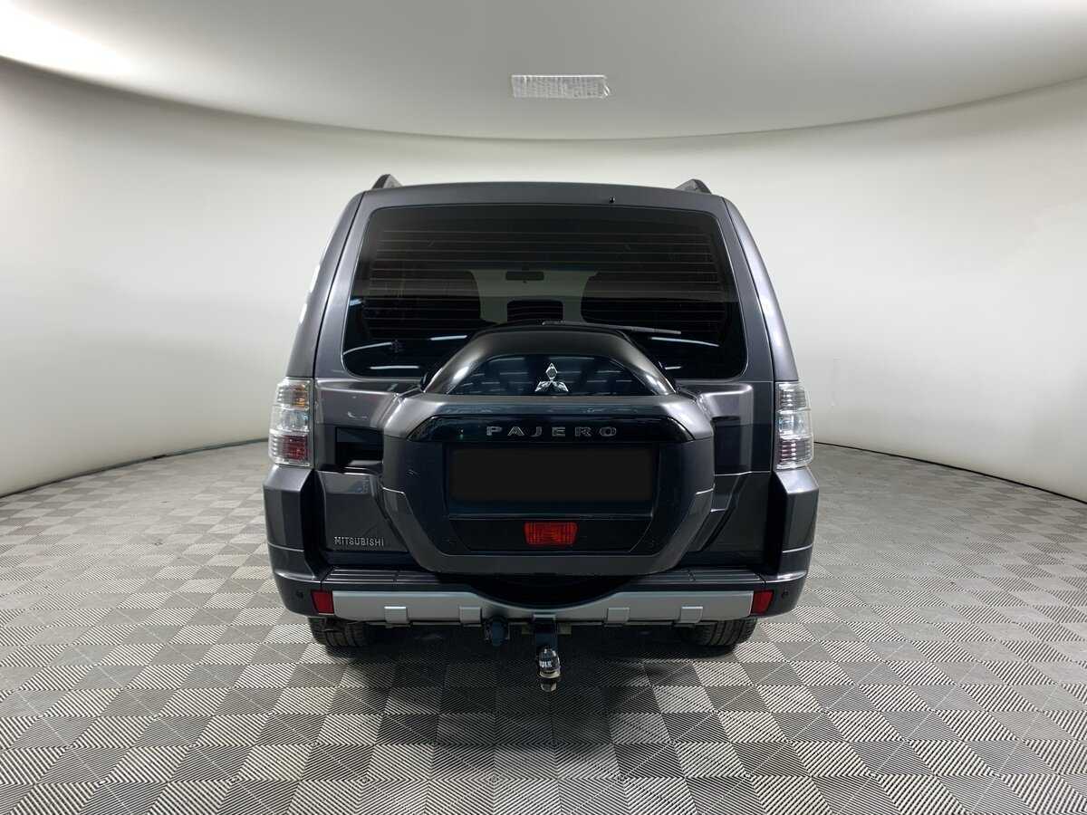 Mitsubishi Pajero б/у, 2015, Автоматическая. Фото: #5