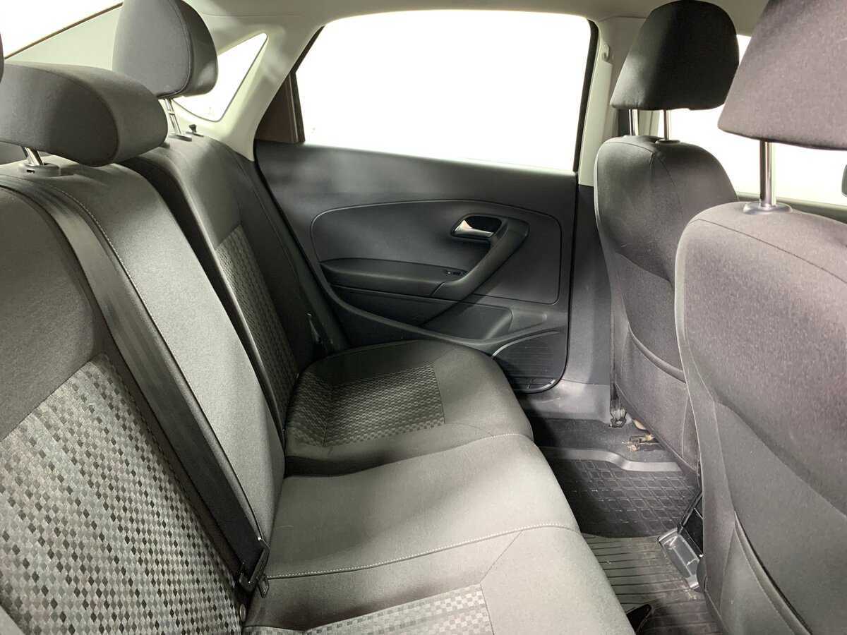 Volkswagen Polo б/у, 2016, Механическая. Фото: #14