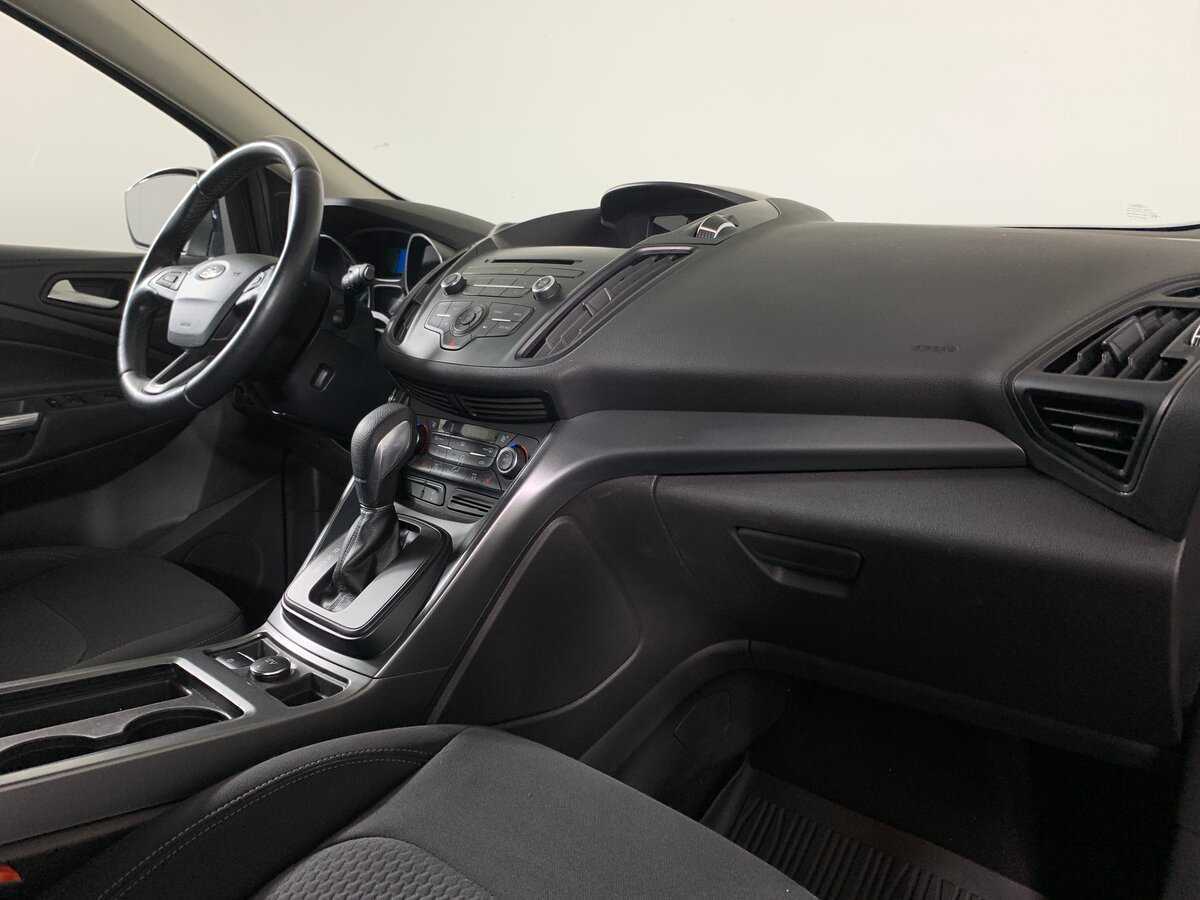 Ford Kuga б/у, 2019, Автоматическая. Фото: #13