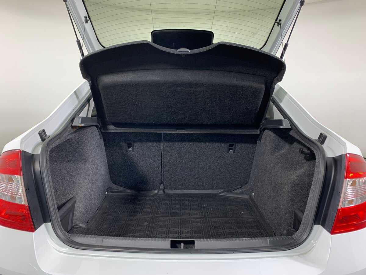 Skoda Rapid б/у, 2015, Роботизированная. Фото: #18