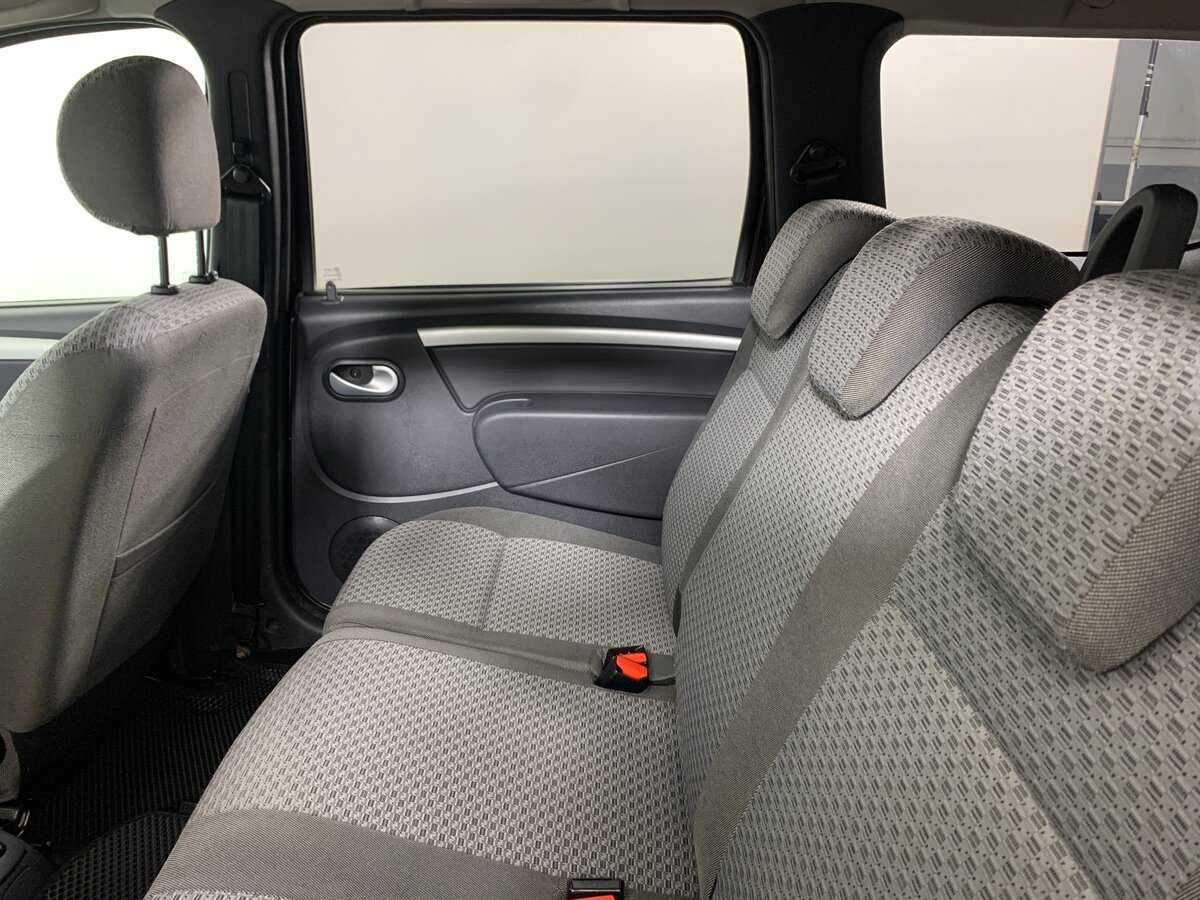 Lada (ВАЗ) Largus б/у, 2015, Механическая. Фото: #18