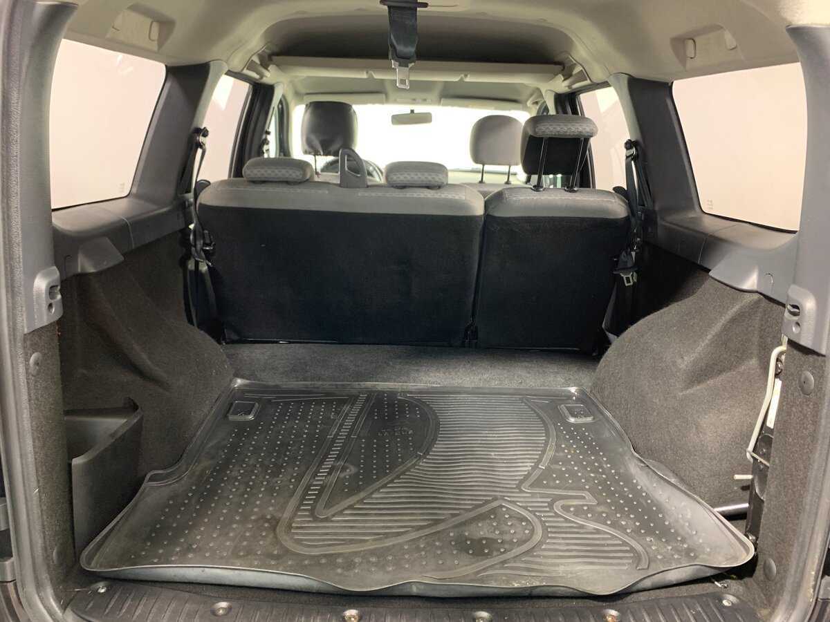 Lada (ВАЗ) Largus б/у, 2015, Механическая. Фото: #19