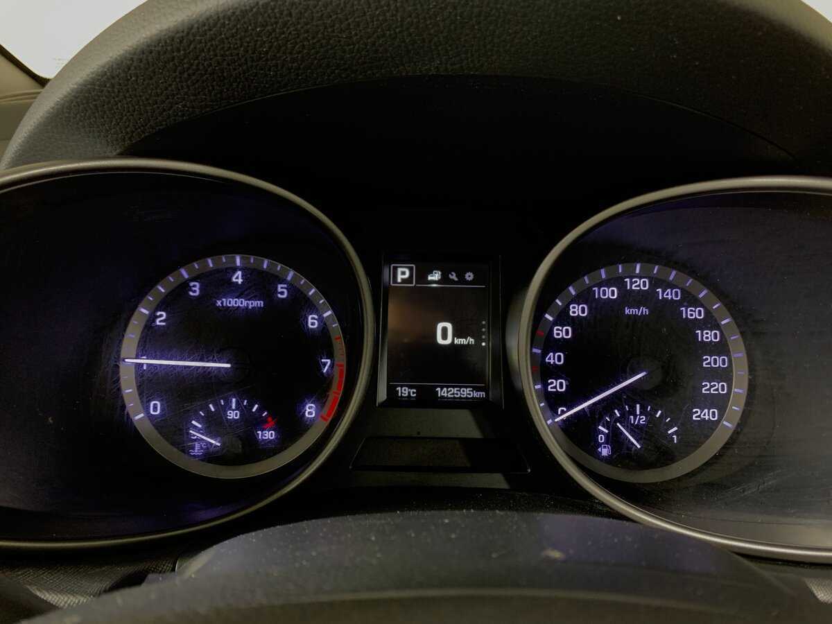 Hyundai Santa Fe б/у, 2017, Автоматическая. Фото: #11