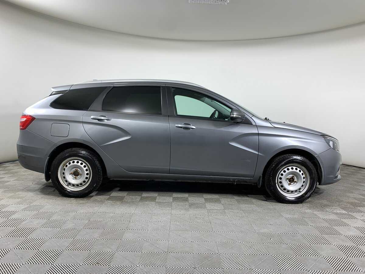 Lada (ВАЗ) Vesta б/у, 2018, Механическая. Фото: #3