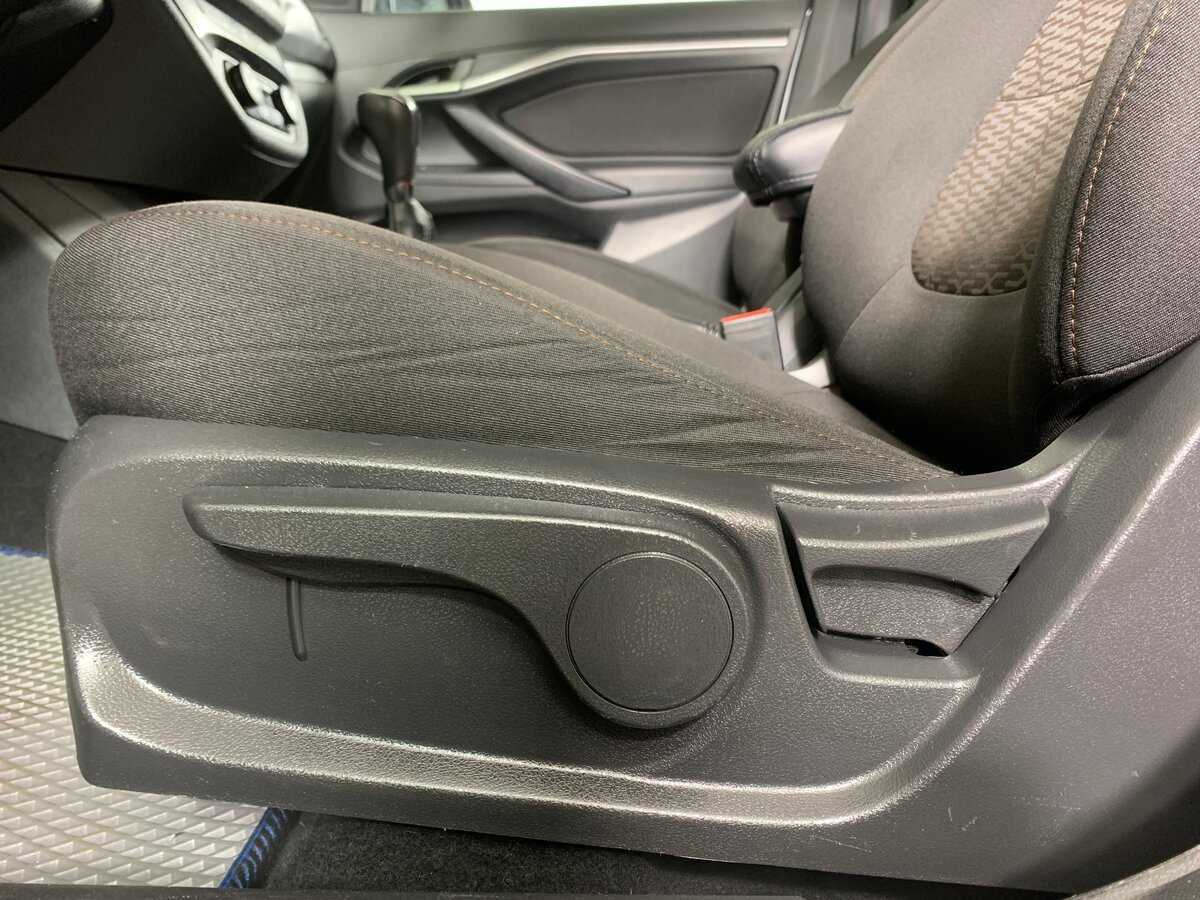 Lada (ВАЗ) Vesta б/у, 2019, Механическая. Фото: #16