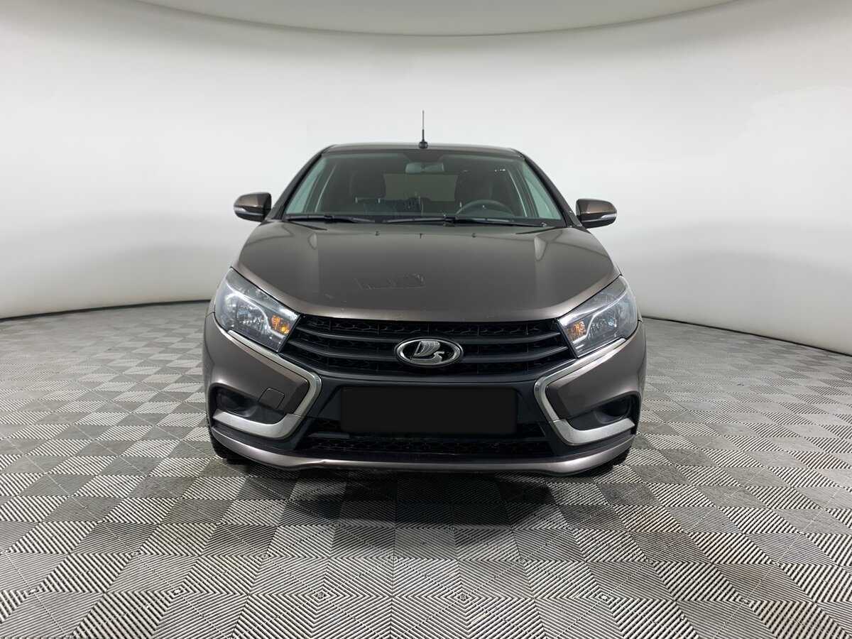 Lada (ВАЗ) Vesta б/у, 2021, Механическая. Фото: #1