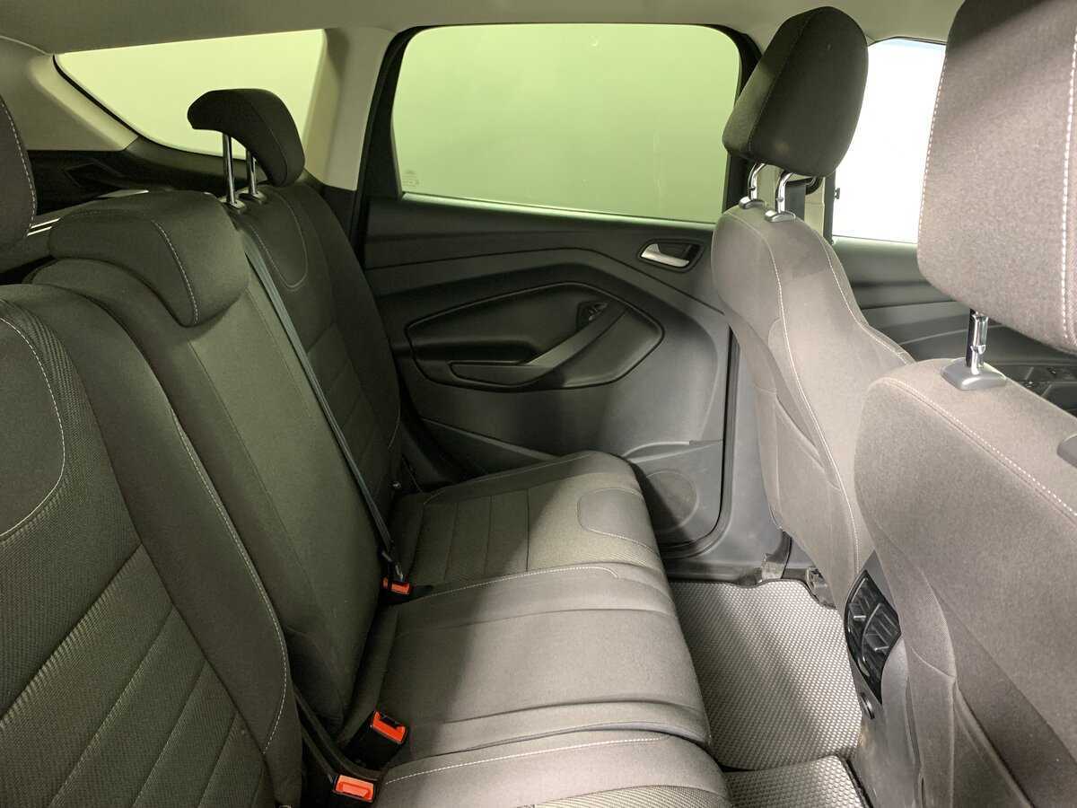 Ford Kuga б/у, 2015, Автоматическая. Фото: #16