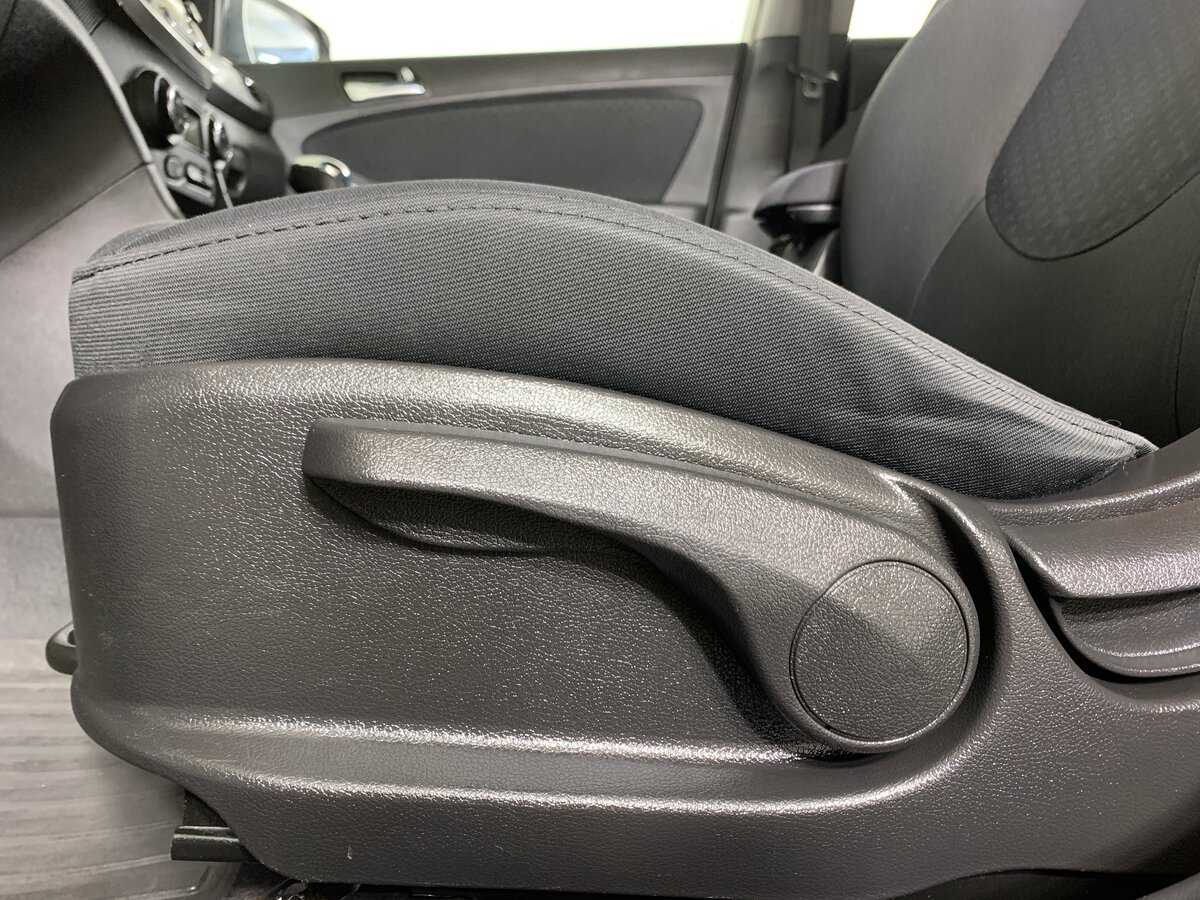 Hyundai Solaris б/у, 2012, Автоматическая. Фото: #16