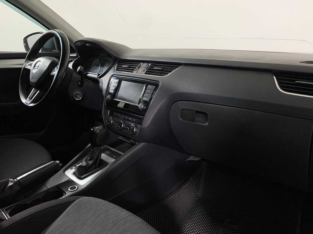 Skoda Octavia б/у, 2017, Роботизированная. Фото: #13