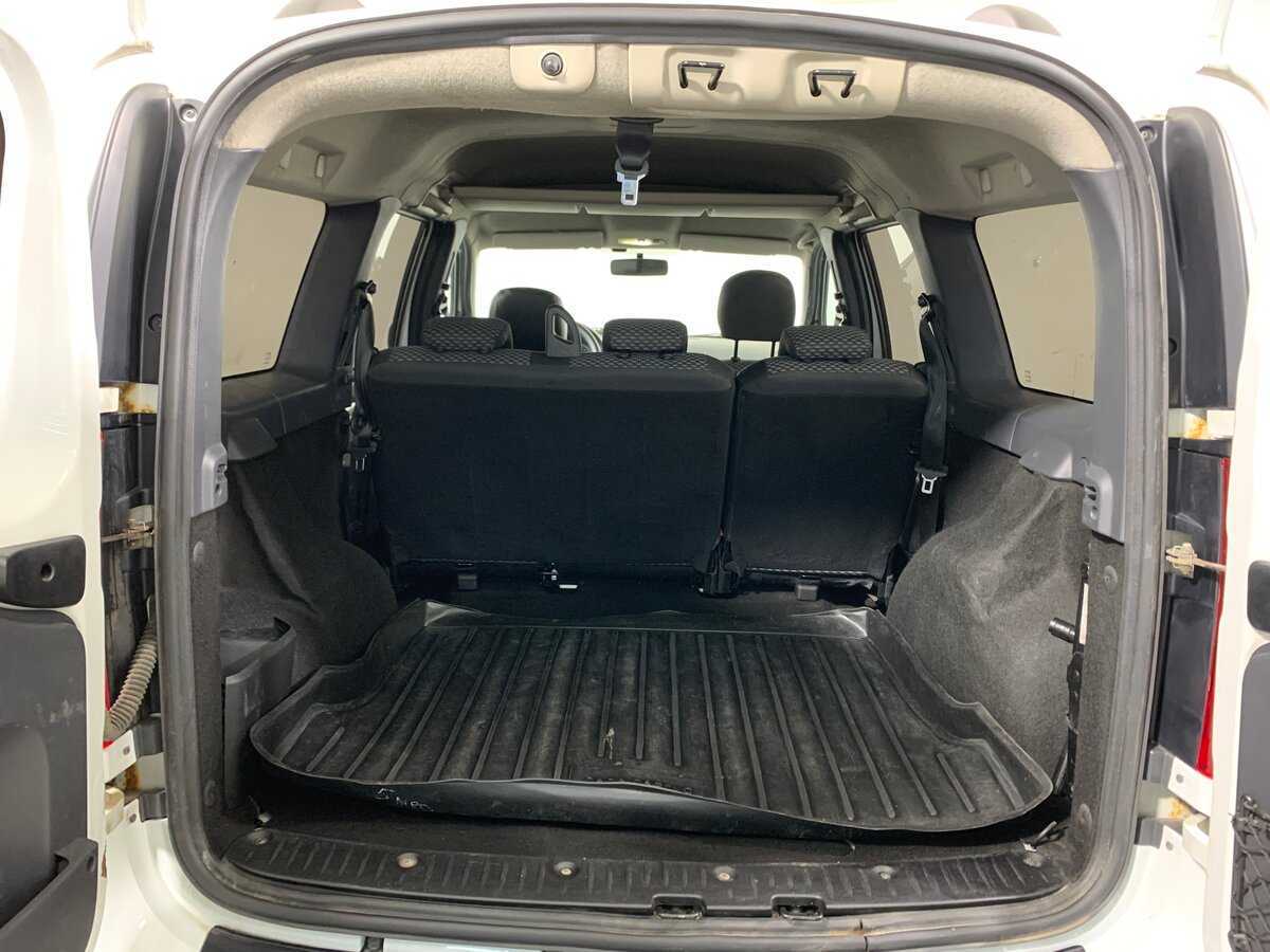 Lada (ВАЗ) Largus б/у, 2016, Механическая. Фото: #18